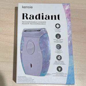 Kensie Radiant Rechargeable Shaver in White and Gray